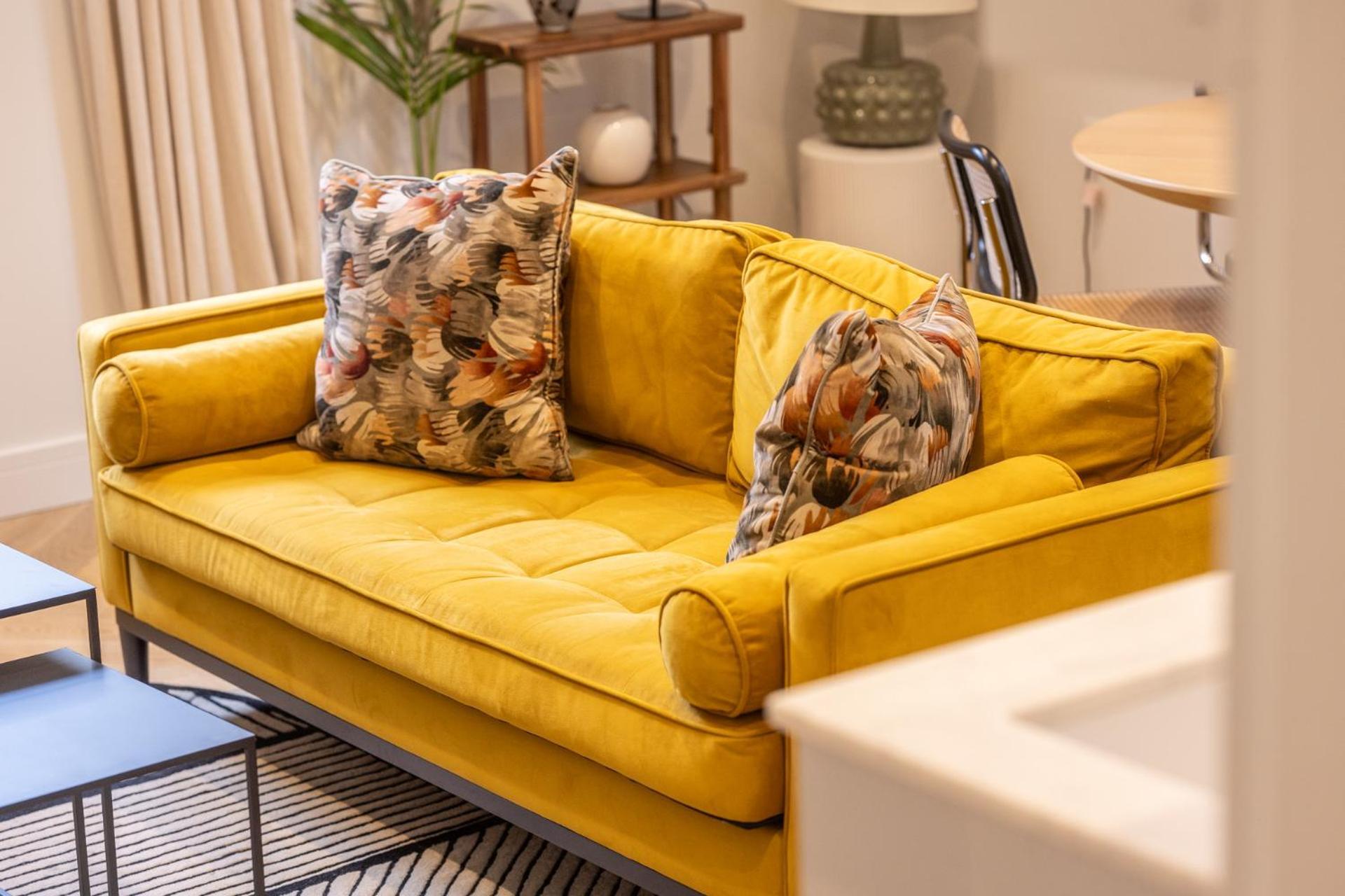 Modern, Stylish Newly Refurbished 2Nd Floor Apartment In Fitzrovia Лондон Екстериор снимка