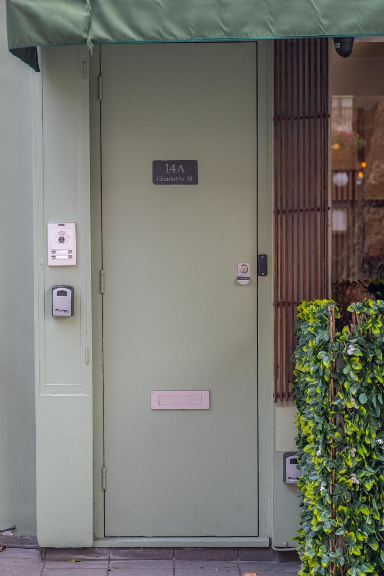 Modern, Stylish Newly Refurbished 2Nd Floor Apartment In Fitzrovia Лондон Екстериор снимка