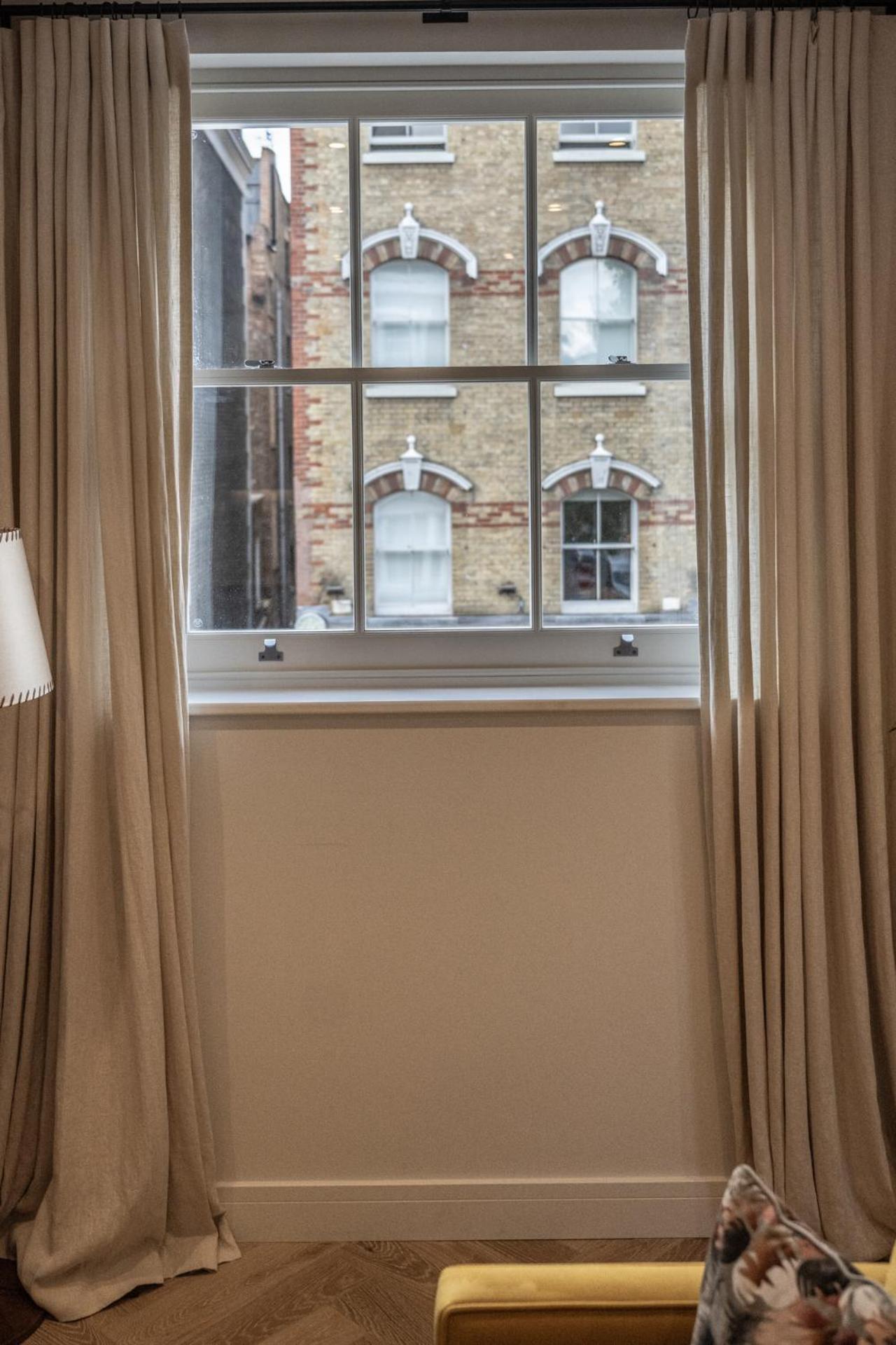 Modern, Stylish Newly Refurbished 2Nd Floor Apartment In Fitzrovia Лондон Екстериор снимка