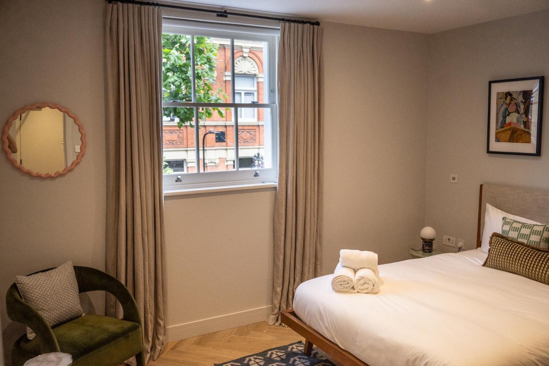 Modern, Stylish Newly Refurbished 2Nd Floor Apartment In Fitzrovia Лондон Екстериор снимка