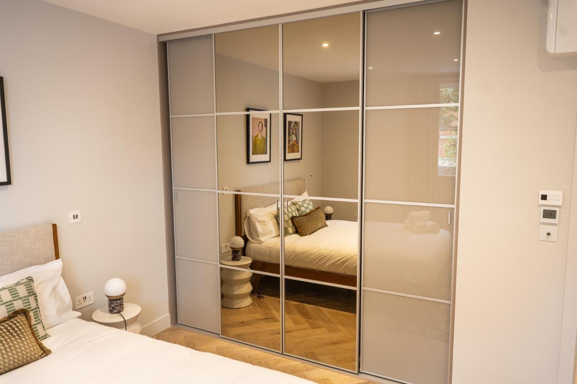 Modern, Stylish Newly Refurbished 2Nd Floor Apartment In Fitzrovia Лондон Екстериор снимка